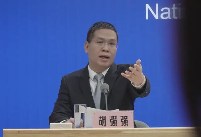 理性看待可穿戴健康监测设备专家答香港经济导报:辅助管理非诊断依据(图2)